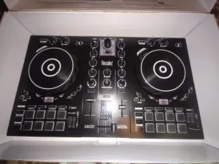 Controladora DJ Hercules Inpulse 300 Reestreno