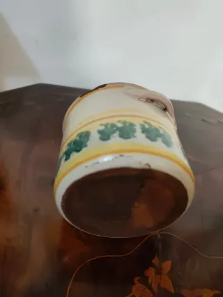 Vecchio vaso ceramica Caltagirone