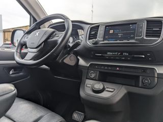 PEUGEOT Traveller Allure BlueHDi 180 S&S EAT8 Standard