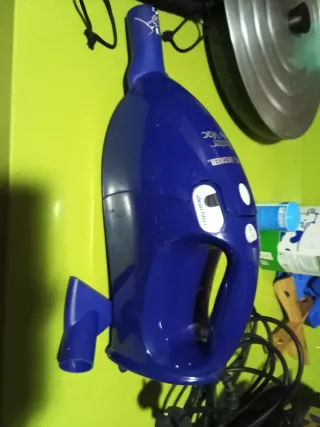 Aspiradora de mano Black+Decker