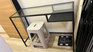 Escritorio Ikea Cristal y Metal