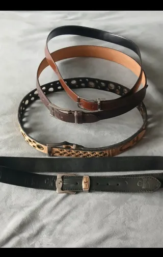 Set di 4 cinture in pelle