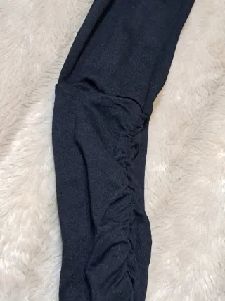 Jersey negro manga larga estampado