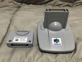 Pacchetto accessori Nintendo N64 giapponese con Transfer Pack e Controller Pack