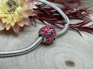 Charm Esfera Flores Rosas