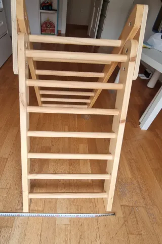 Triángulo de escalada infantil madera