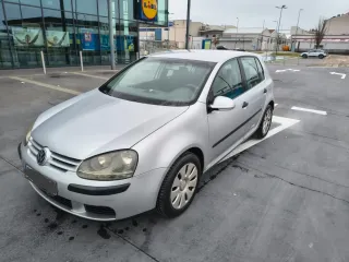 Volkswagen Golf 2003