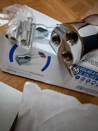 Válvula de Pedal GENEBRE Mezcladora