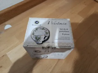 Set de té de porcelana 4 piezas