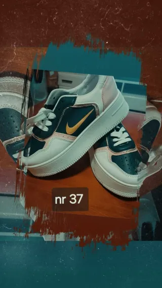 Tênis Vans Old Skool Preto e Branco