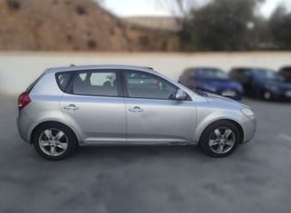 Centralita motor ecu kia 91016 0 281 013 569 ceed