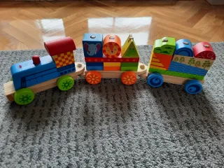 Tren de madera para niños
