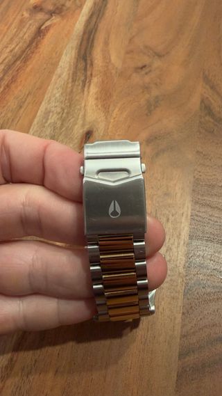 Reloj Nixon Sentry SS Oro y Plata