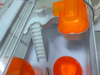 Jaula para hámster con accesorios