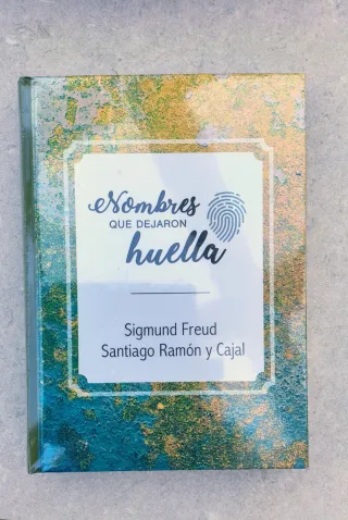 Dos libros "Nombres que dejaron huella"