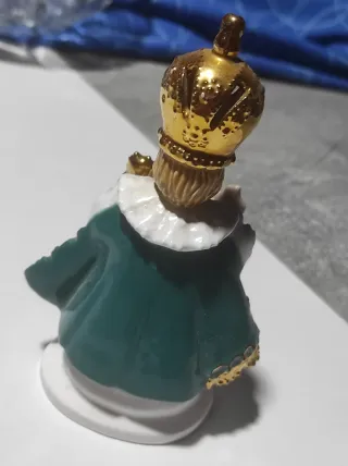 Niño Jesús de Praga cerámica antigua