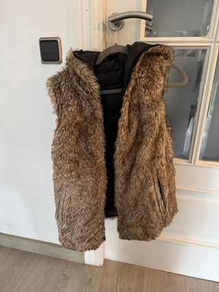 Chaleco reversible con pelo