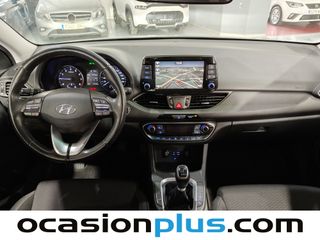 Hyundai i30 Fastback 1.0 TGDI Tecno 88 kW (120 CV)