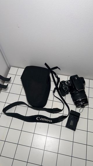 Kit Canon EOS 400D+2 Objetivos + Grip + Accesorios