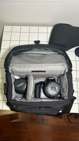 Kit Canon EOS 400D+2 Objetivos + Grip + Accesorios