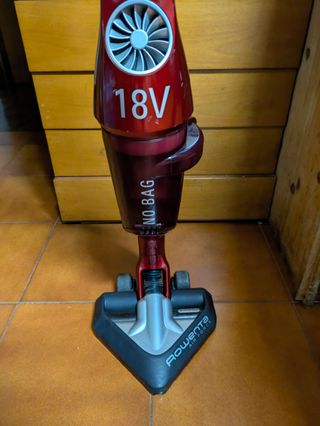 Rowenta Air Force 18V scopa elettrica senza fili