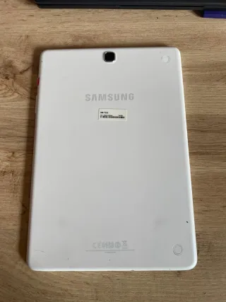 Samsung Galaxy Tab A 9.7 SM-T7550