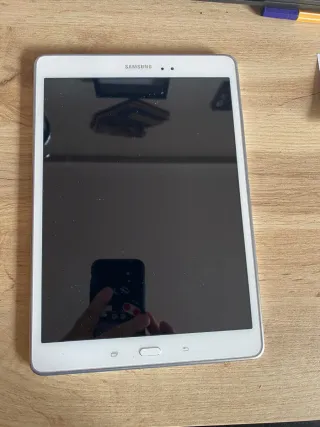 Samsung Galaxy Tab A 9.7 SM-T7550