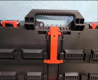 2 SOPORTES PARA PATIN O PARED MILWAUKEE Packout