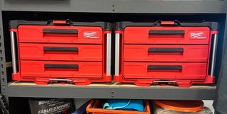 2 SOPORTES PARA PATIN O PARED MILWAUKEE Packout