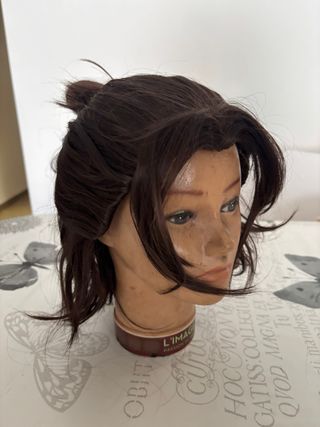 Peluca Eren Jaeger Marrón cosplay