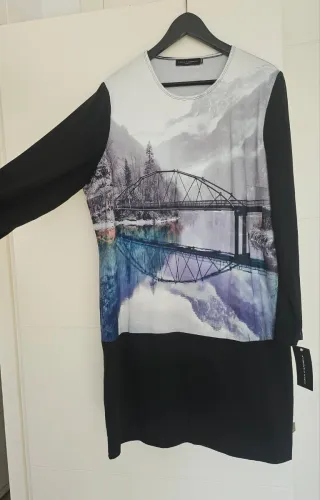 Vestido Lola Candela Estampado Puente Río Talla 52