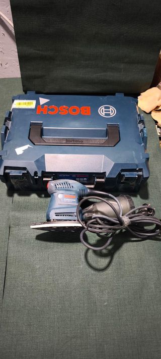 Lijadora orbital Bosch Professional GSS 160-1 A