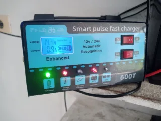 Cargador Batería Coche Moto camión tractor