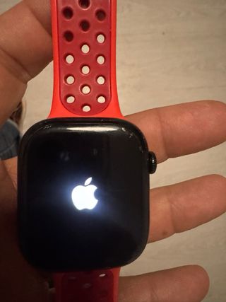 Apple Watch Series 10 46mm Rojo,con protector