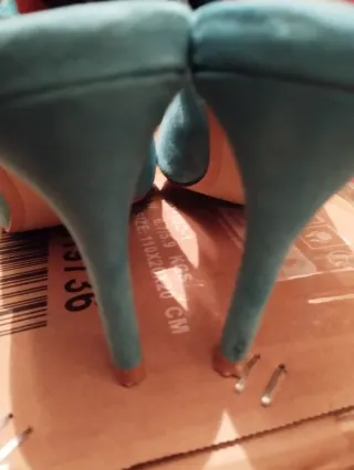 MANE Scarpe Slingback Camoscio Tiffany