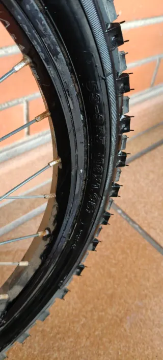 Bicicleta infantil verde