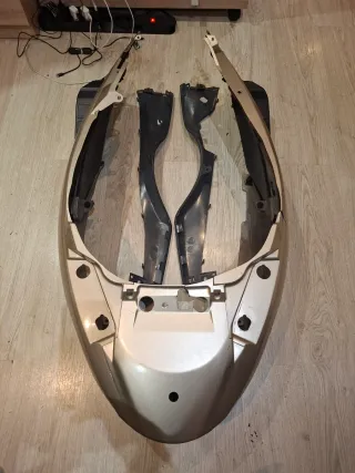 Laterales Suzuki Burgman