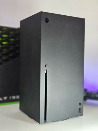 IMPOLUTA Xbox Series X