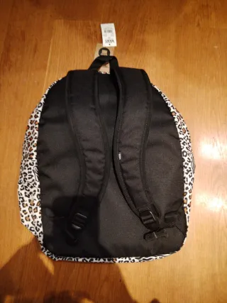 Mochila Vans estampado animal print