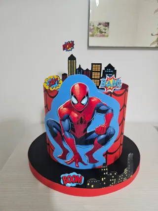 Torta scenografica Spiderman