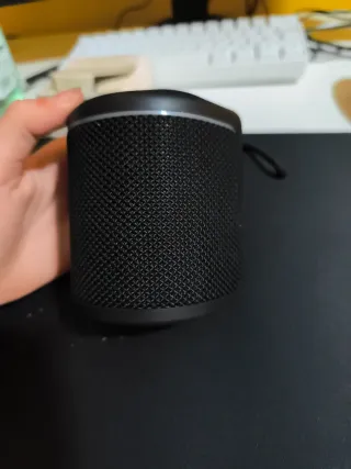 Altavoz portátil barato