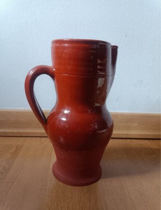 Jarra de cerámica
