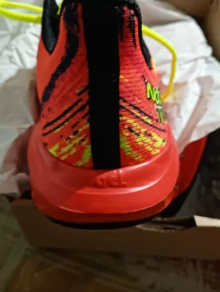 Zapatillas Asics Noosa Tri 15 Rojas y Amarillas