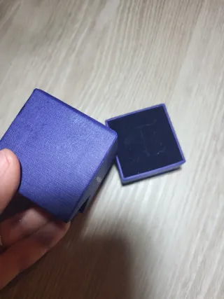 Caja Swarovski Azul para Pendientes/Anillo