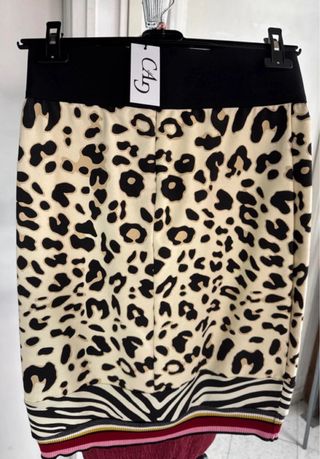 Gonna maculata con stampa animalier