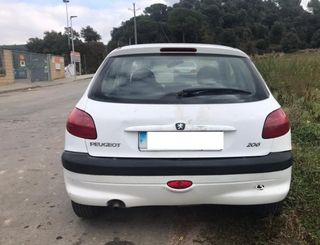 Despiece PEUGEOT 206 Color BLANCO D-WJY BERLINA