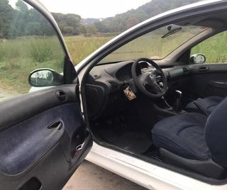 Despiece PEUGEOT 206 Color BLANCO D-WJY BERLINA