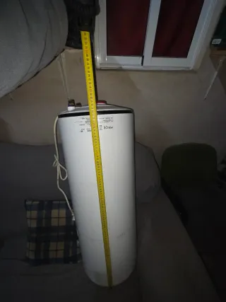 Termo Eléctrico 50L