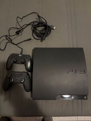 PlayStation 3 Slim Nera