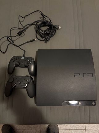 PlayStation 3 Slim Nera
